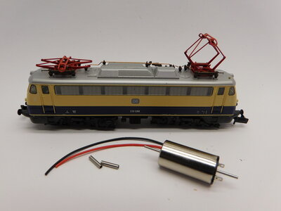 micromotor NH005 motor ombouwset voor Hobbytrain E10, E10.3, E40, BR 110, BR 112, BR 114, BR 115, BR 139, BR 140, Model tot 2019 micromotor NH005 motor ombouwset voor Hobbytrain E10, E10.3, E40, BR 110, BR 112, BR 114, BR 115, BR 139, BR 140, Model tot 2019