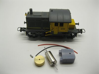 micromotor HR001F motor ombouwset voor Roco 43030, 43255-43258, 43337, 43339, 43353, 43676-43678, 51333, 62957-62959, 63230, 72058-72059, 72728 micromotor HR001F motor ombouwset voor Roco 43030, 43255-43258, 43337, 43339, 43353, 43676-43678, 51333, 62957-62959, 63230, 72058-72059, 72728