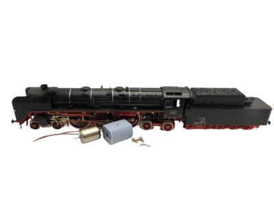 micromotor HLI003 motor ombouwset voor Liliput BR 05 (motor met Cardan-koppeling) micromotor HLI003 motor ombouwset voor Liliput BR 05 (motor met Cardan-koppeling)