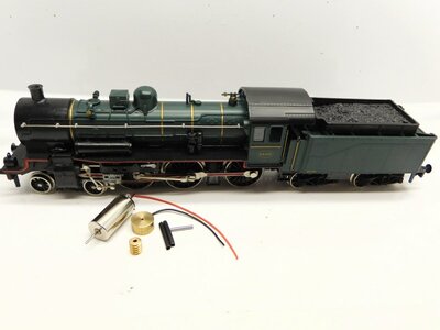 micromotor HLI007G motor ombouwset voor Liliput BR 38, BR 62, KPEV P8, PO Midi 230-715, u.a. micromotor HLI007G motor ombouwset voor Liliput BR 38, BR 62, KPEV P8, PO Midi 230-715, u.a.