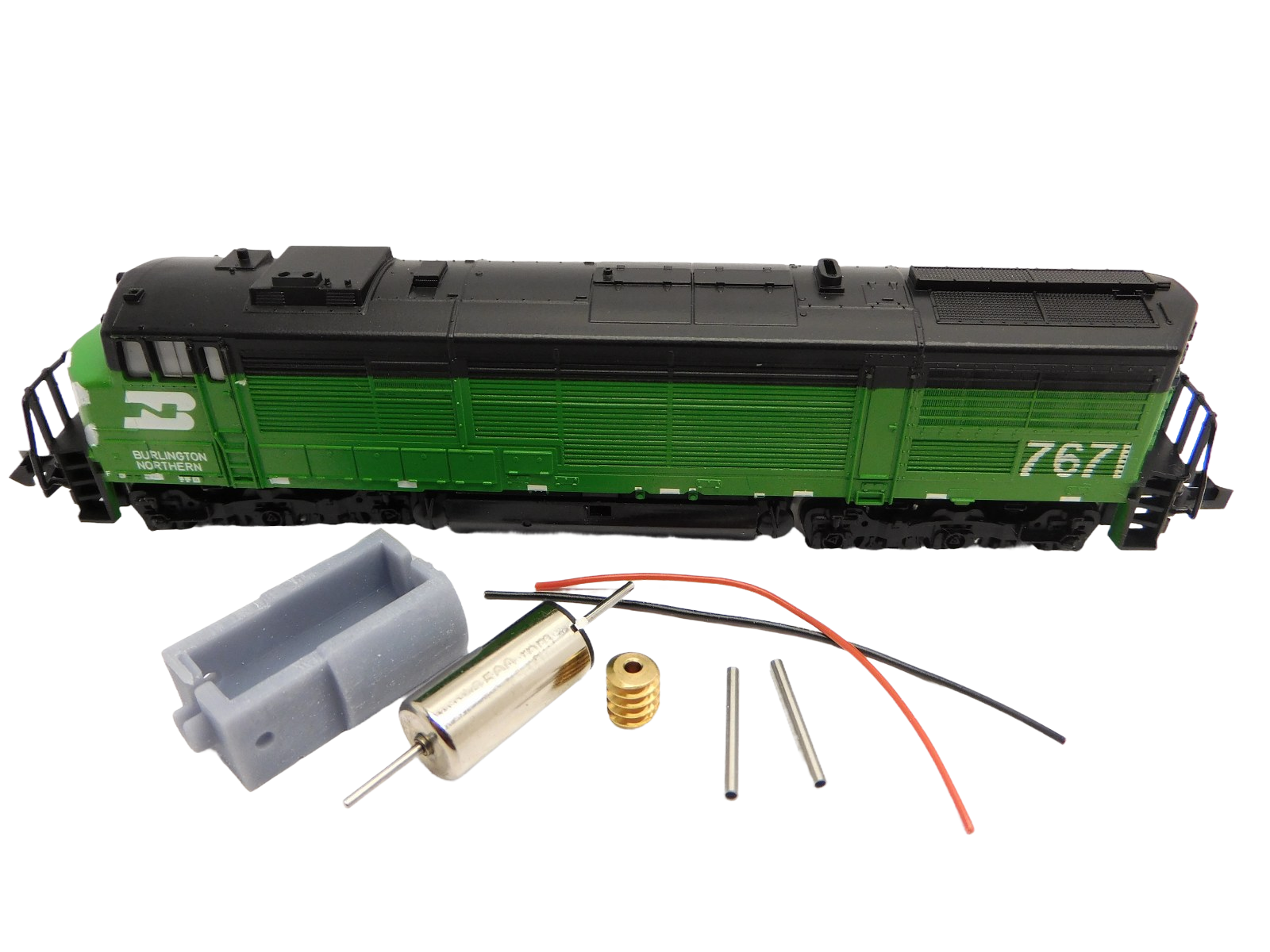 micromotor NM048G motor ombouwset voor Minitrix US U30CG (Santa Fe, Amtrak, u.a.