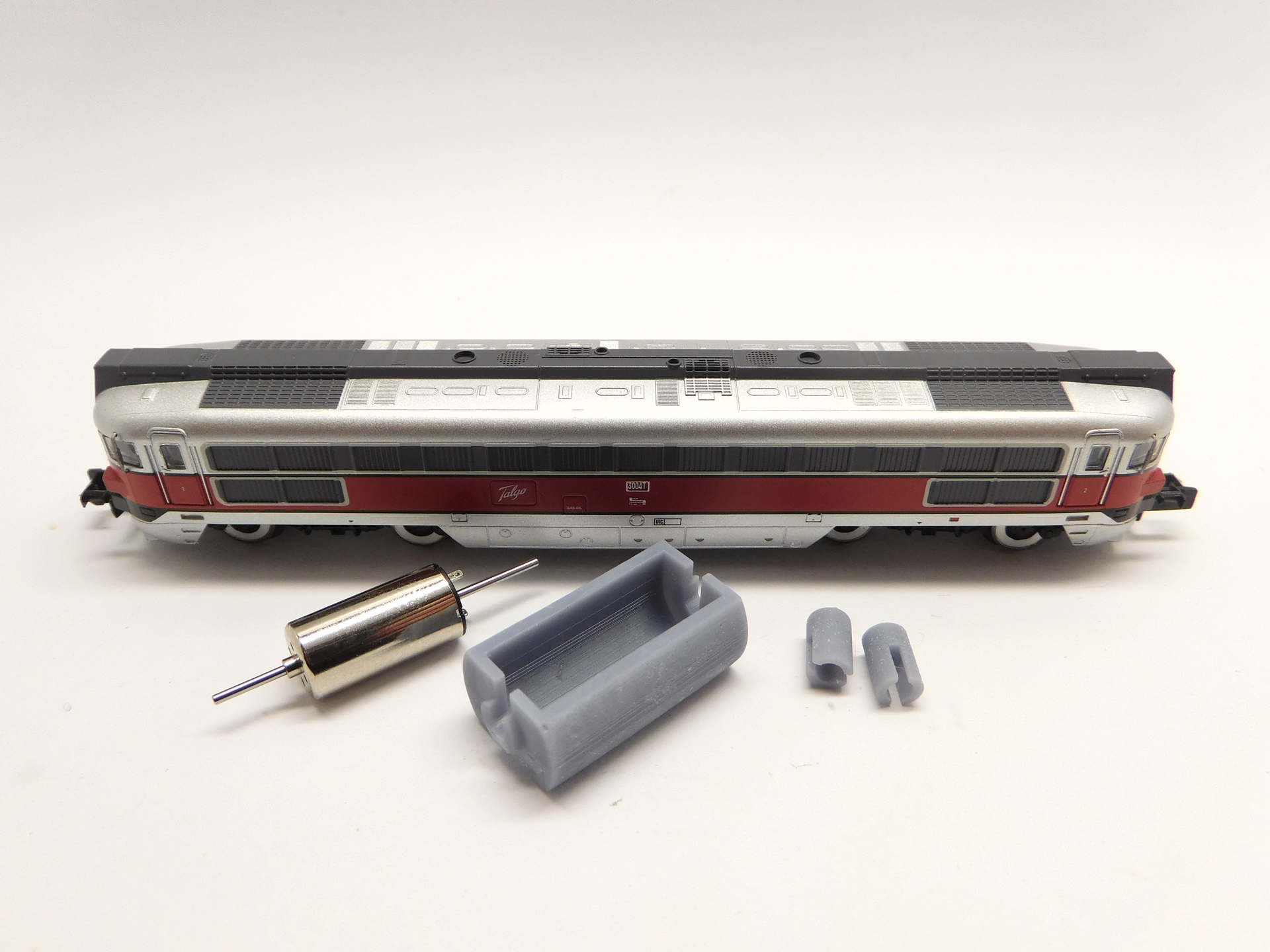 micromotor NA055G ombouwset Arnold BR 353, BR 354, 3000T, Talgo