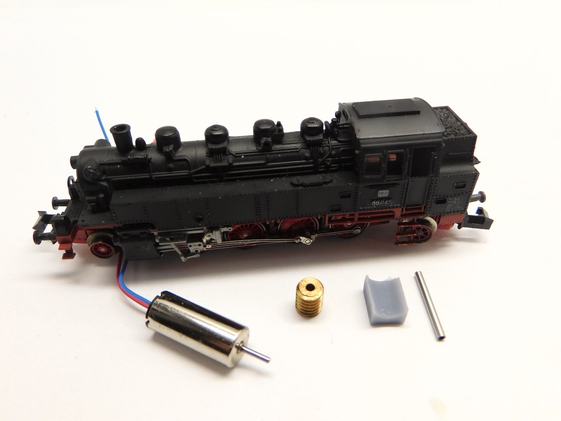 micromotor NH016G ombouwset Kato BR 86
